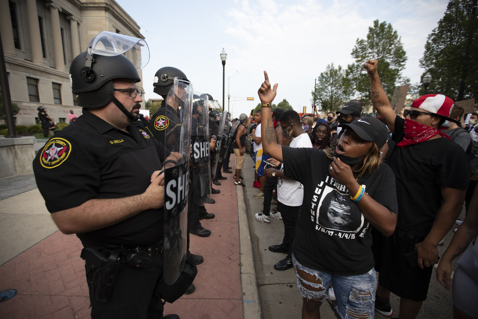 Police violence spotlight shifts to Kenosha, WI (photos) | Minnesota ...