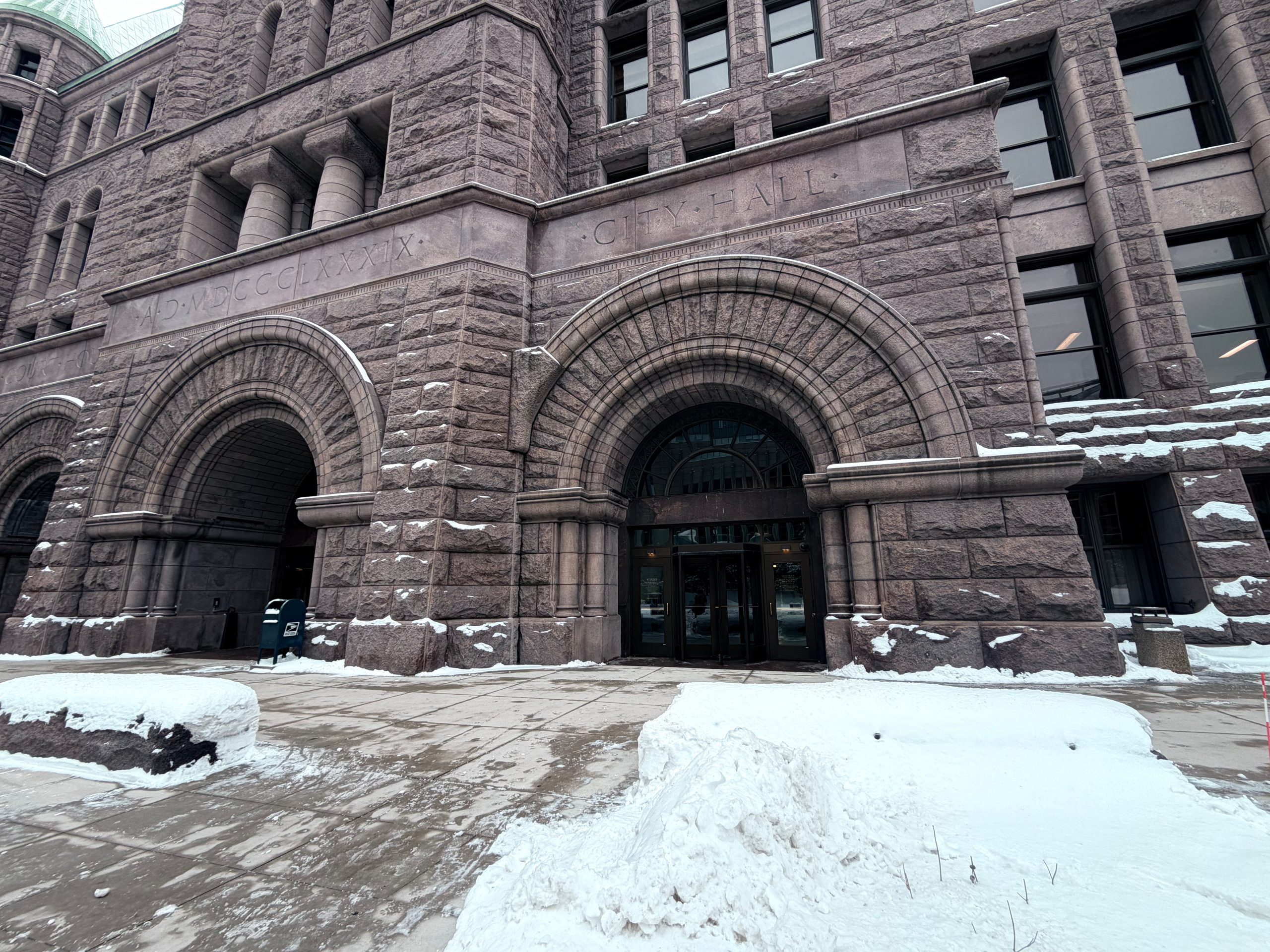 Mpls City Council budget prioritizes housing aid over MPD, mayor’s staff