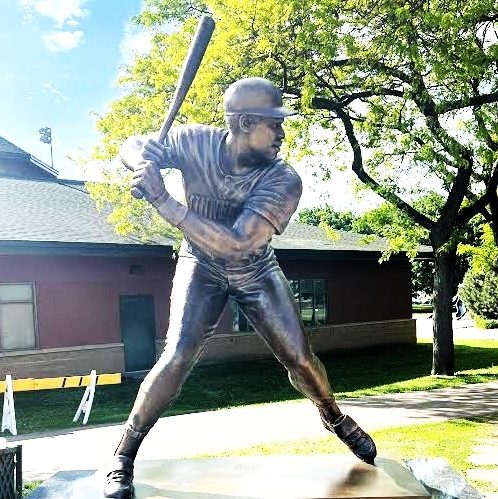  From Rondo to Cooperstown: St. Paul Honors David Winfield With Bronze 